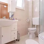 One Bedroom Luxury With Balcony And Sea View 1 Apartament
