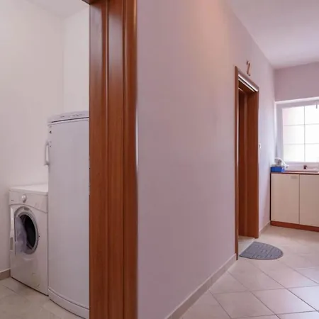 One Bedroom Luxury With Balcony And Sea View 1 *